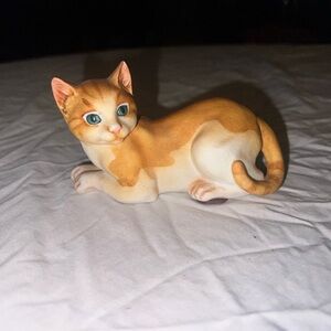 Andrea By Sadek American Shorthair Cat Figurine 1985